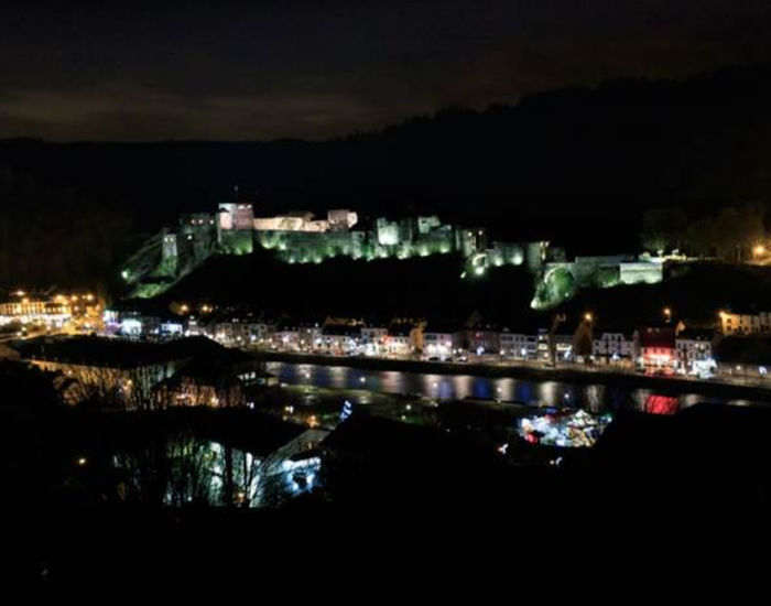 Bouillon et son château fort la nuit (© P. QUINDOT)