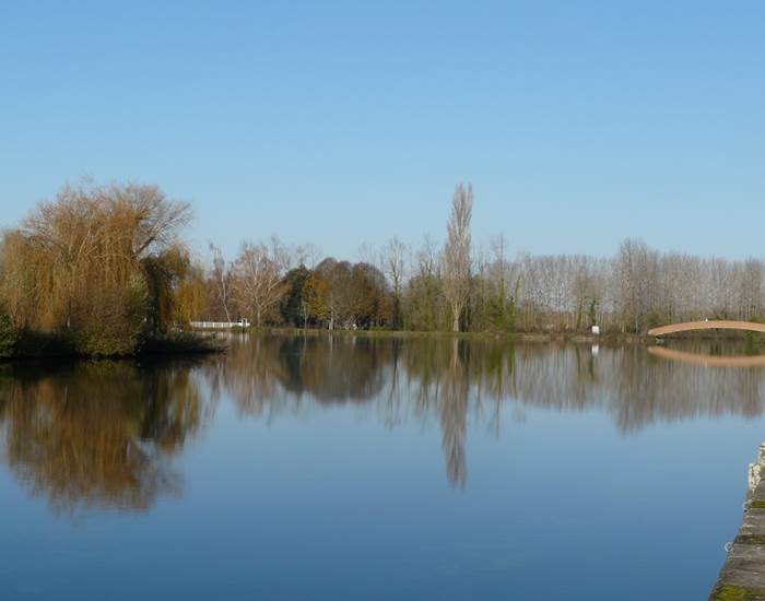 Base nautique de Bernouët