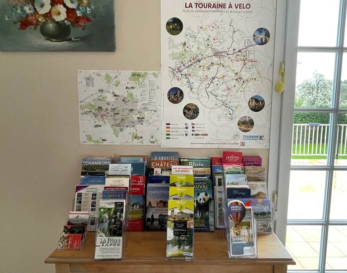 Au Nom des Dames - Brochures Touristiques