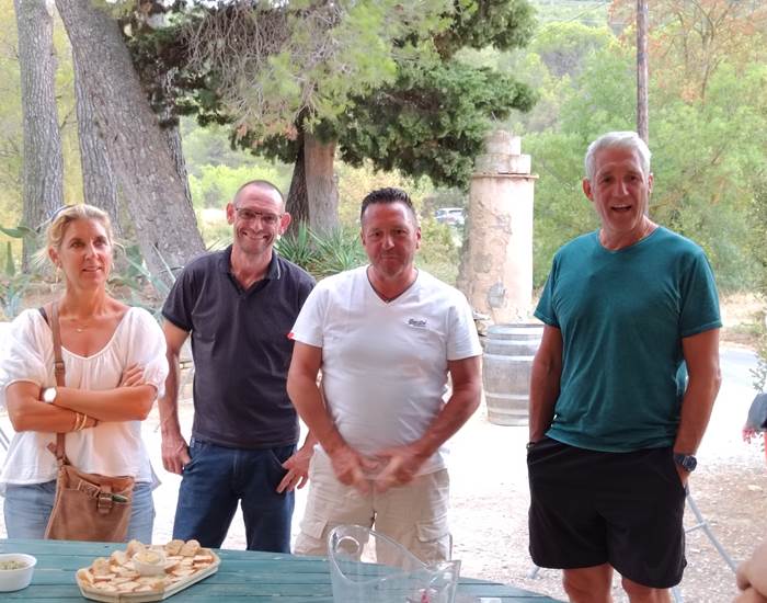 Le Coq du Nord-Mailhac au Domaine Les Tuileries