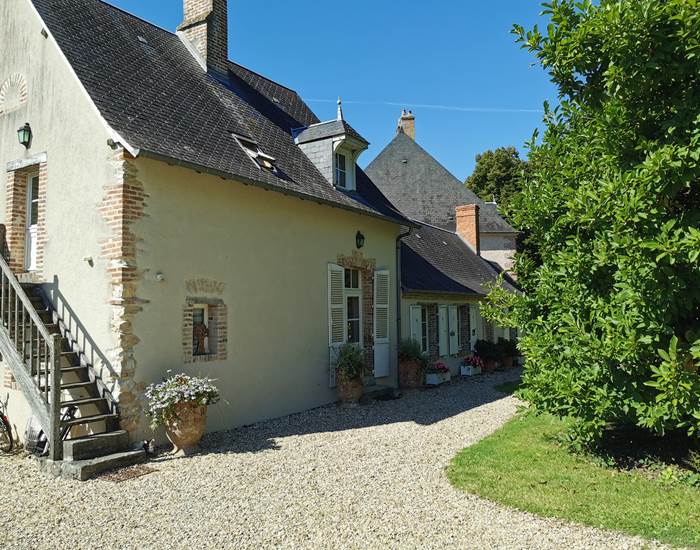 suite-familiale-acces-cote-cour