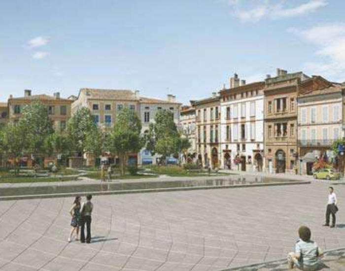 2021 : la place Roosevelt dans ses nouveaux atours avec le parvis dégagé, le retour des arbres, comme au début des années 30 et un miroir d'eau.
