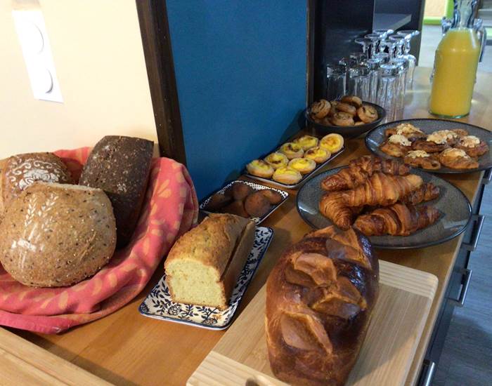 Petit déjeuner hôtel Bellevue Bagnoles Normandie