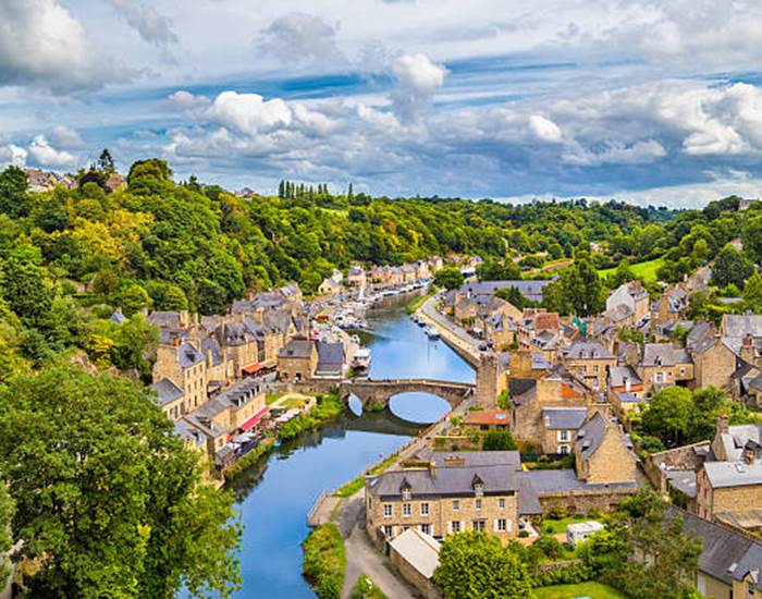 Dinan
