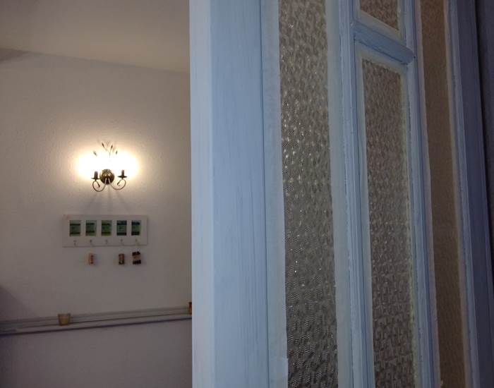 On embellit notre salon d'entrée