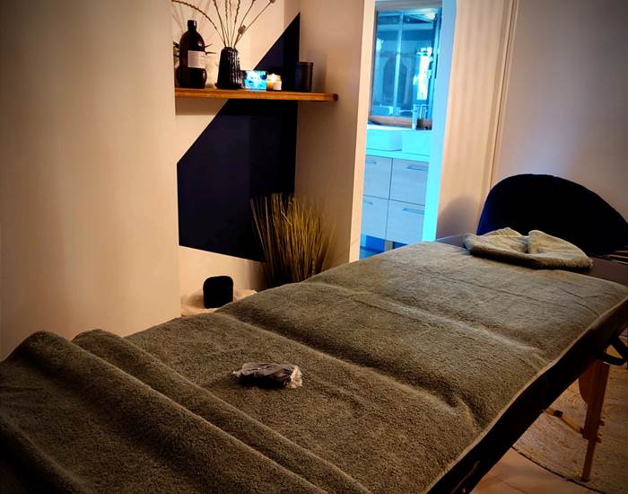 Gîtes, chambre d'hôtes et table d'hôtes gastronomique à Casteljaloux Lot et Garonne, piscine, jacuzzi et spa