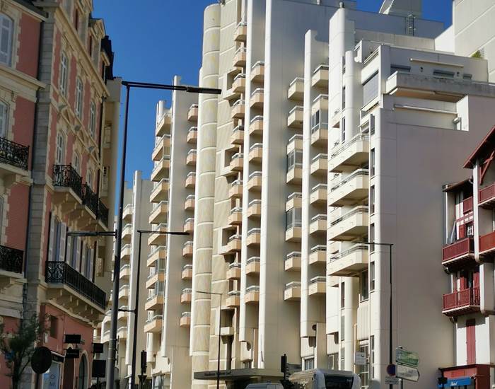 Le Victoria Surf