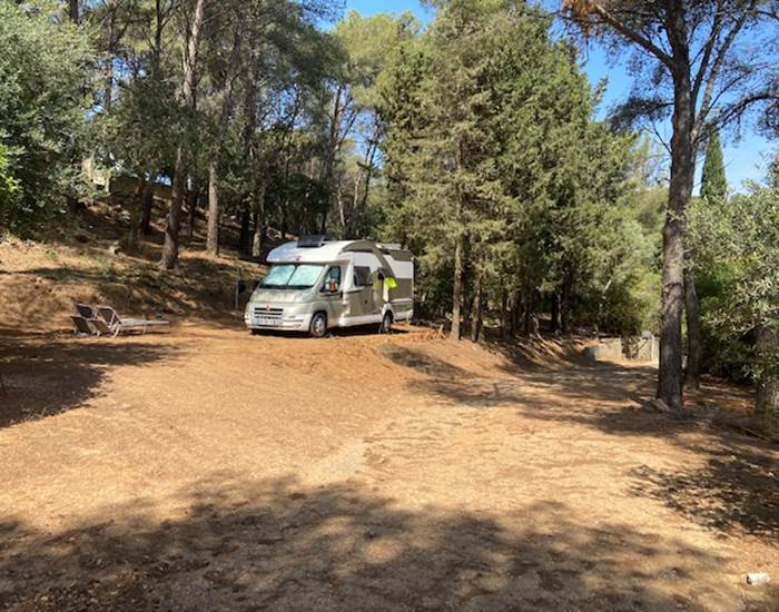 Emplacement camping-car