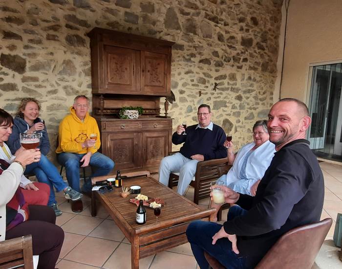 Le Coq du Nord-Mailhac apéritif table d'hôtes