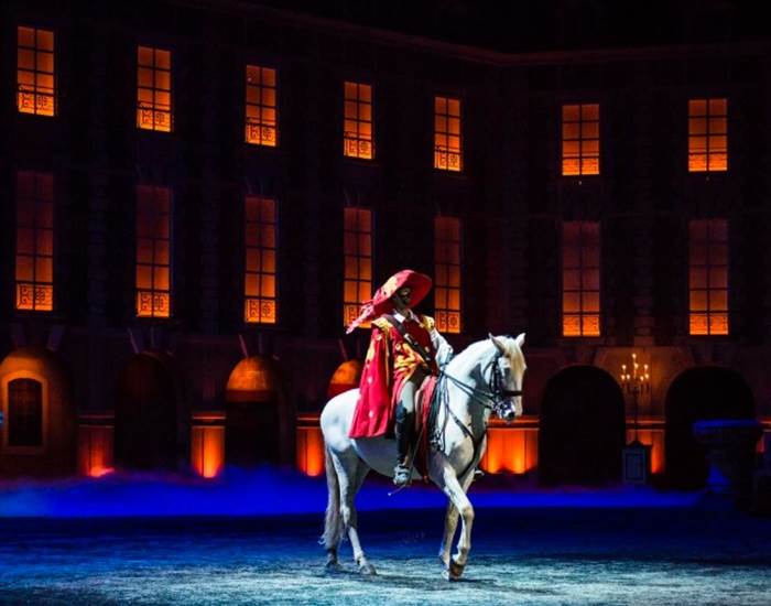 Puy du Fou 25 min gite de charme le quatre feuilles montournais