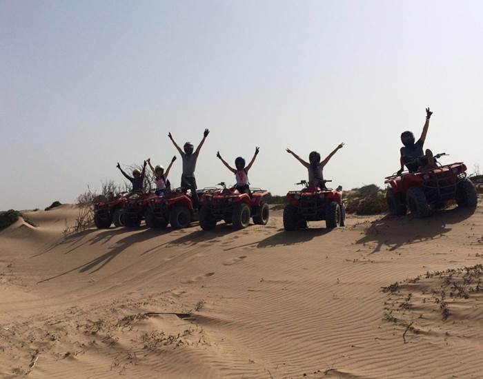 Quad dans les dunes