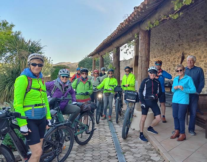 Les groupes de cyclo à la découverte du Minervois