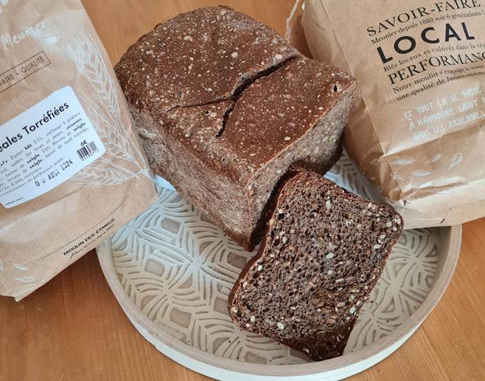 Pain maison aux céréales torréfiées
