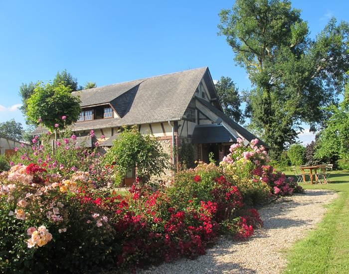 Aux 3 nids fleuris jardin