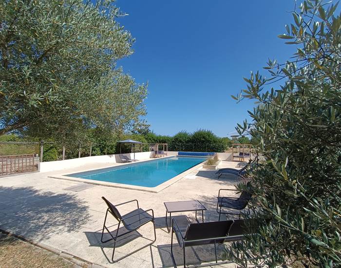 Gîtes, chambre d'hôtes et table d'hôtes gastronomique à Casteljaloux Lot et Garonne, piscine, jacuzzi et spa