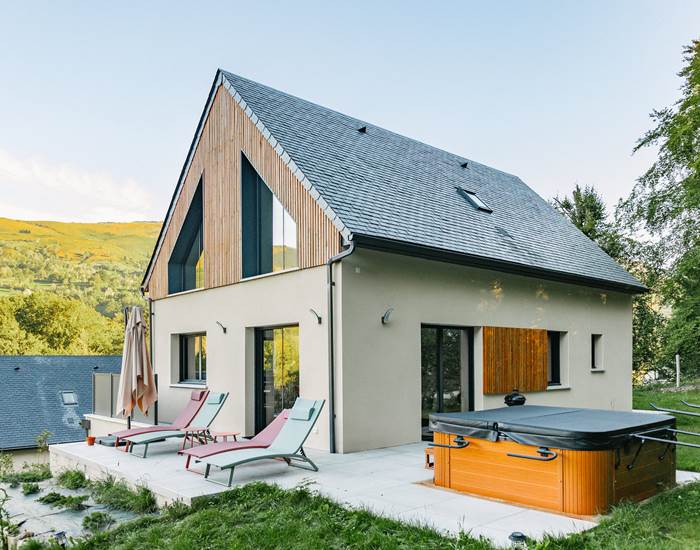 Un joli écrin de verdure pour notre nouveau jacuzzi