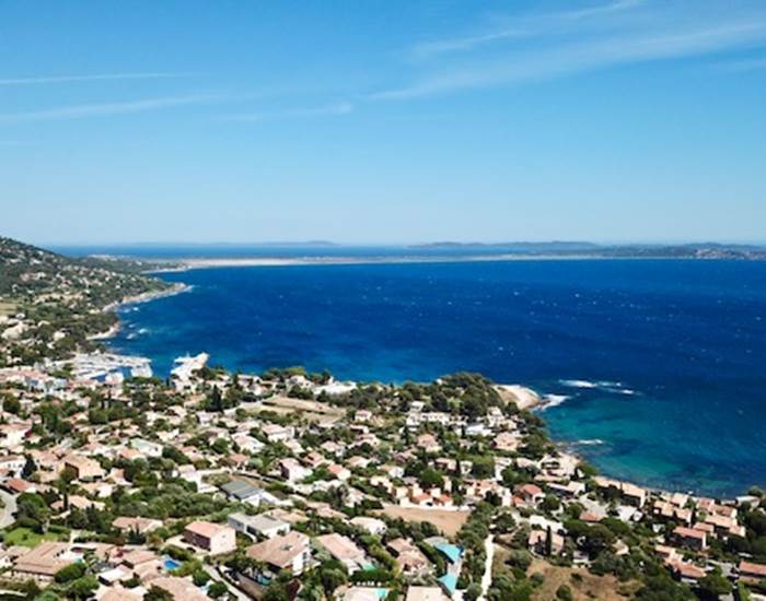 Vue sur Carqueiranne depuis la résidence
