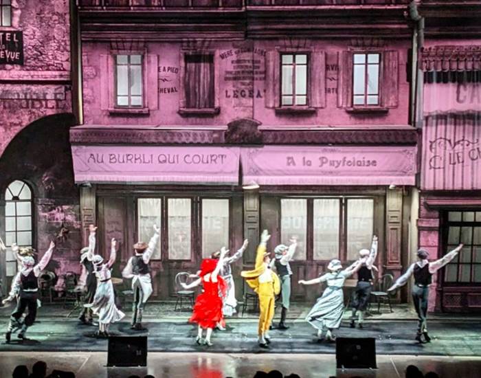 Puy du Fou 25 min gite de charme le quatre feuilles montournais