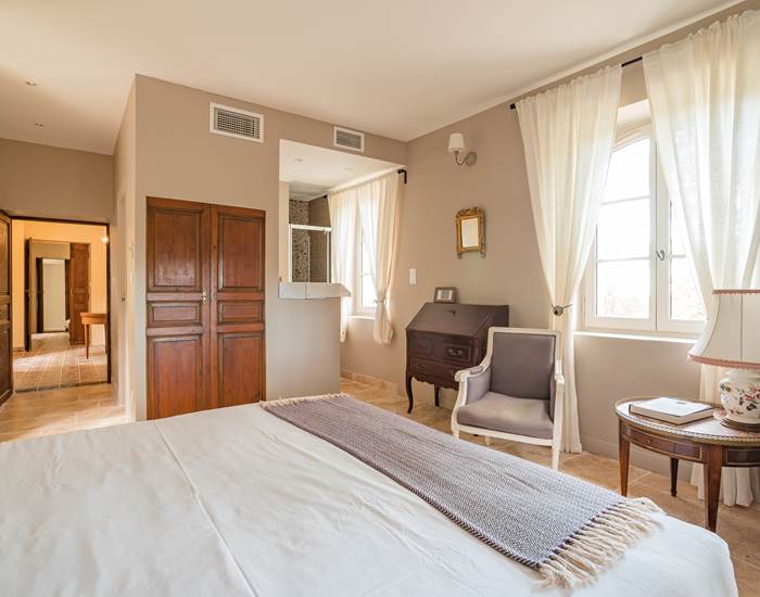 et 1 Chambre Rouge 3