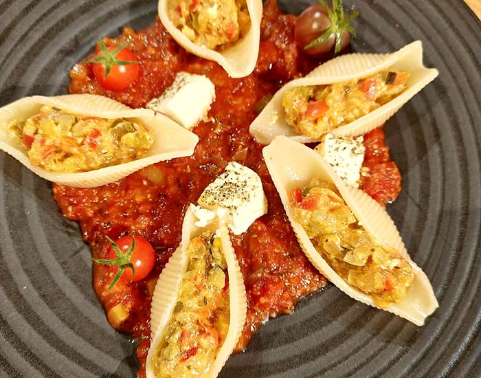 Gîtes, chambre d'hôtes et table d'hôtes gastronomique à Casteljaloux Lot et Garonne, piscine, jacuzzi et spa