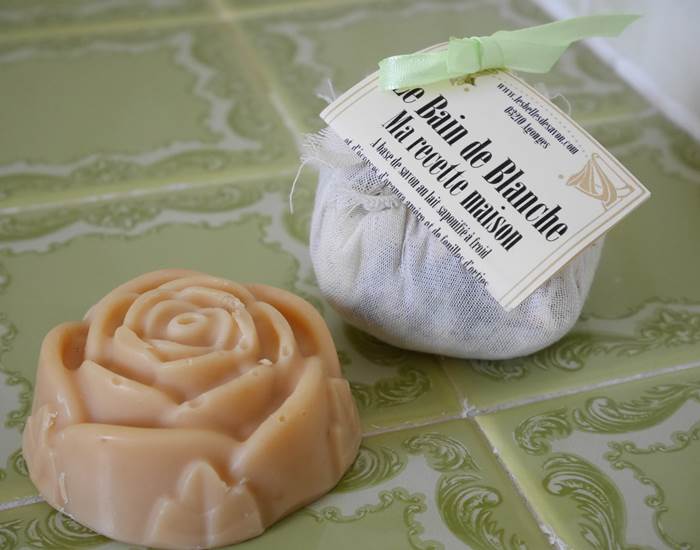 Savon solide saponification à froid