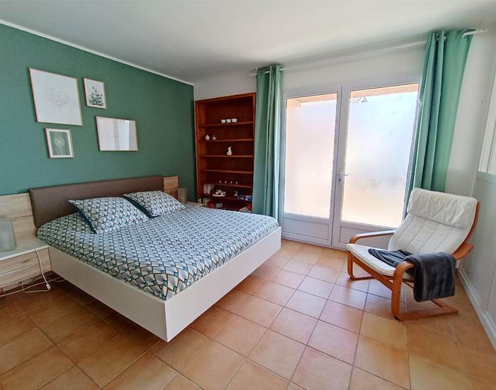 Gîtes, chambre d'hôtes et table d'hôtes gastronomique à Casteljaloux Lot et Garonne, piscine, jacuzzi et spa cure thermale