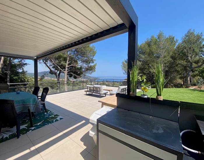 Pergola bio climatique et cuisine d'été