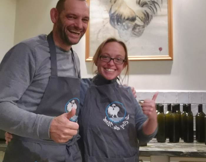 Le Coq du Nord - Mailhac mise en bouteille de l'huile d'olives