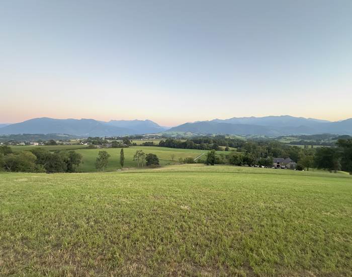 Vue panoramique sur les Pyrénées