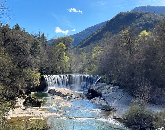 Cascade de la Vis, à 600m