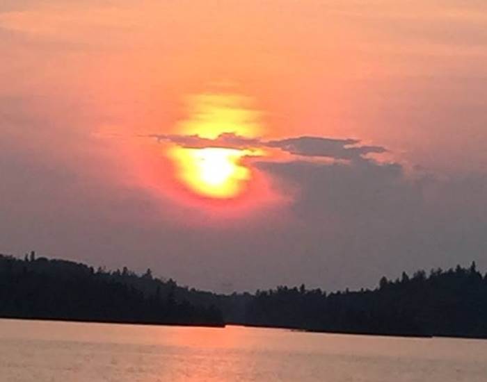 Le coucher du soleil magnifique
