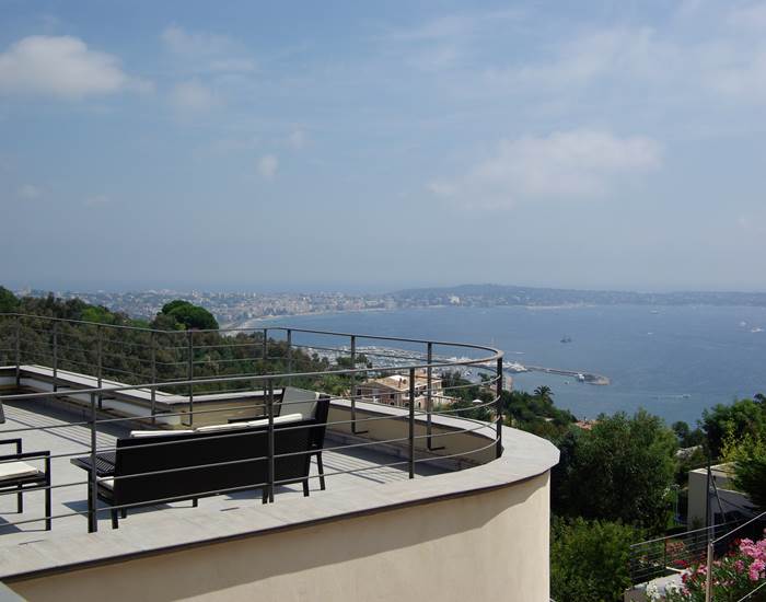 amazing sea vue villa with roof top south france riviera