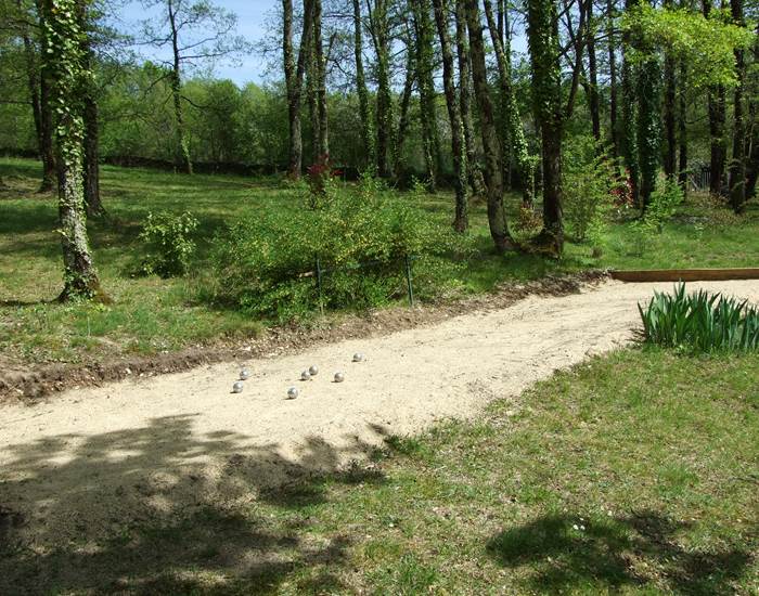 terrain petanque chambres dhotes dordogne feuillantines-page