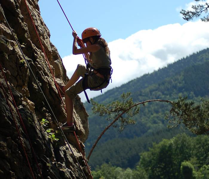 Les Chalets de la Margeride: Site d'escalade du Malzieu