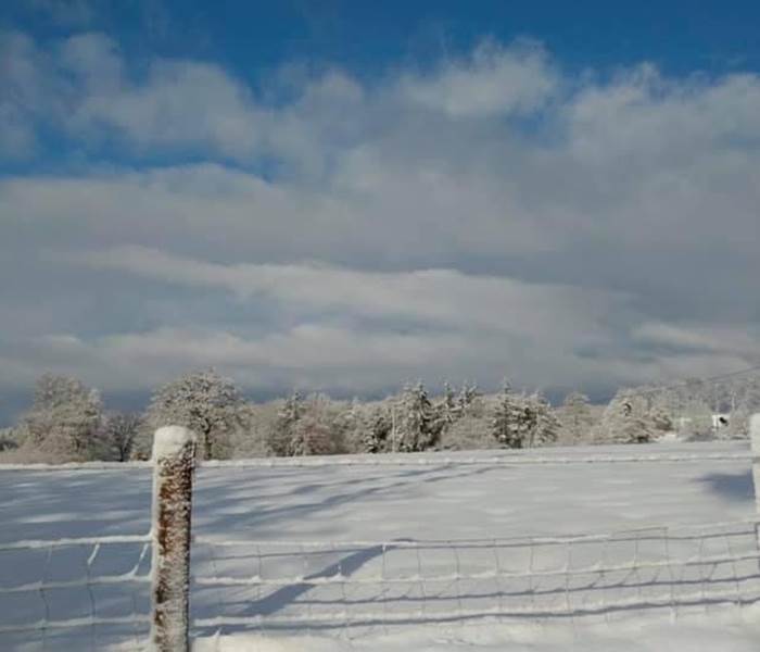 chambresdhote-paysageenneige-relaxant-hiver-correze-cantal-puydedome
