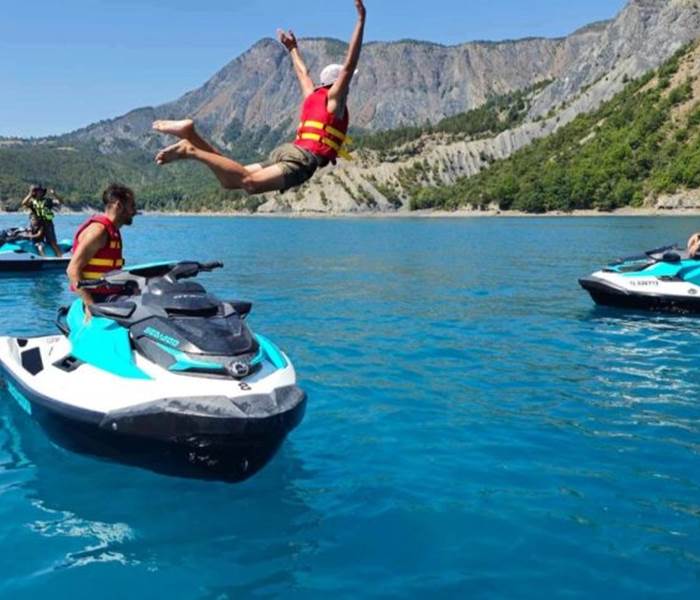 Jet Ski 05 - Le Port Saint-Pierre au Sauze-du-Lac