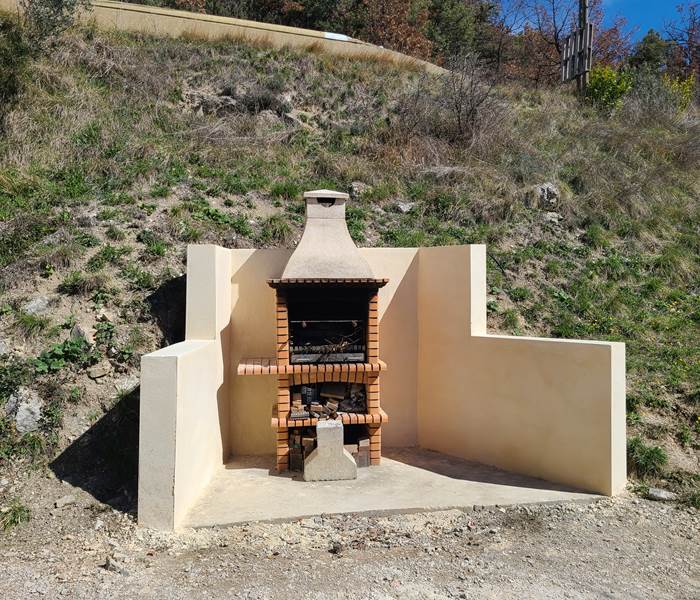 Les gîtes de Moussan - Montbrun Les Bains - Barbecue