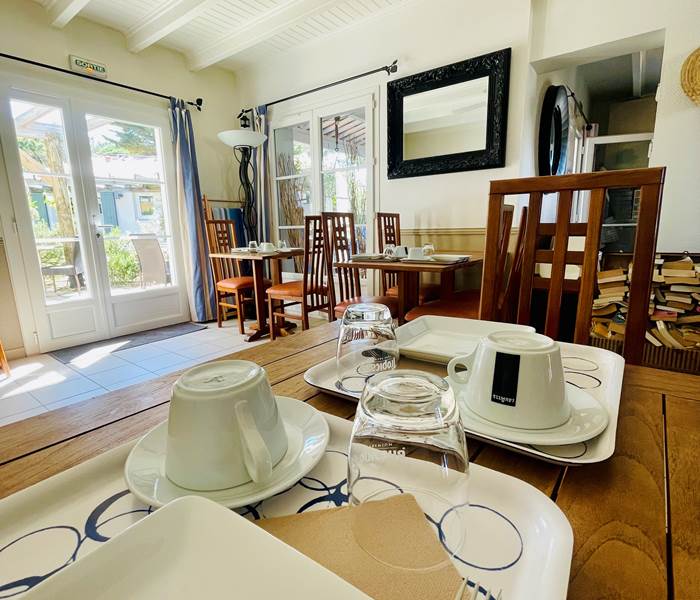 Salle petit déjeuner