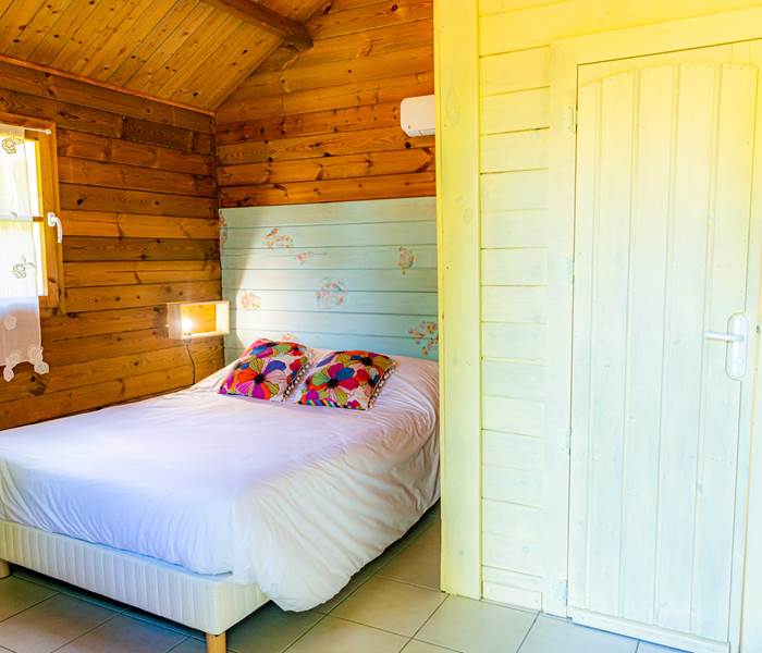 Lit, Tiny Cabane
