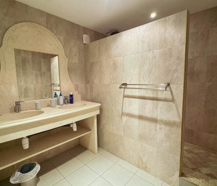 Salle de bain indépendante