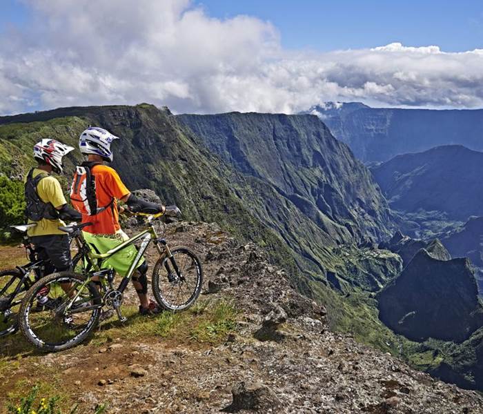 L'Orée du Maïdo - descente du Maïdo en VTT