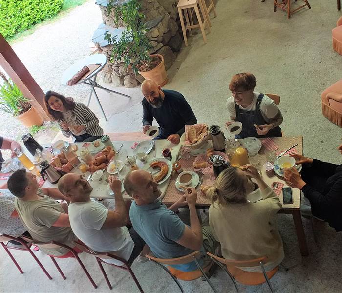 Convivialité aux Cabanes