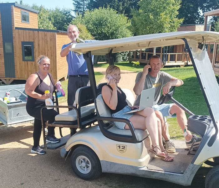 L'équipe du glamping