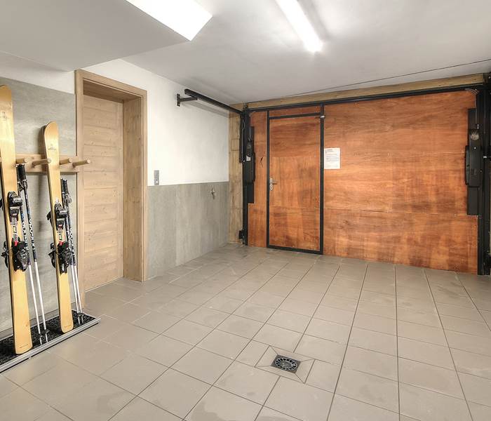 garage