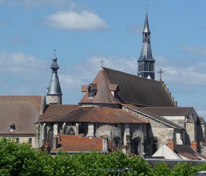 Saint Pourçain sur Sioule vue des toits
