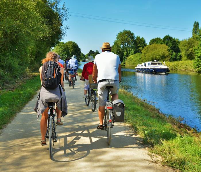 Location vélo ille flottante canal d'Ille et Rance