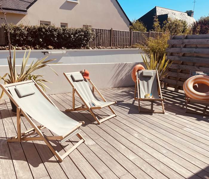 Terrasse de la piscine