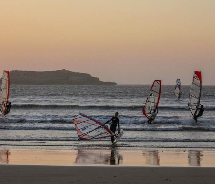 Sunset windsurf