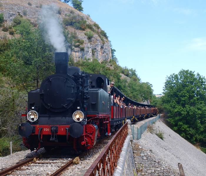 46-CFTHQ - Train de Martel sur perré-CFTHQ