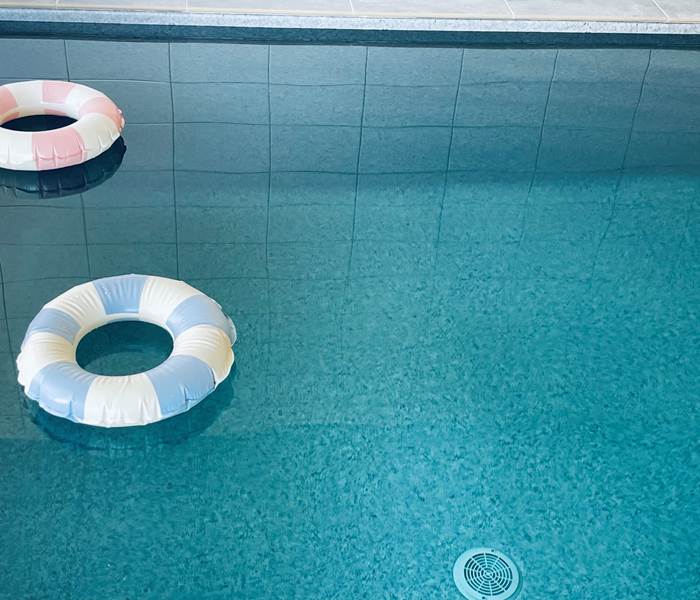 Piscine intérieure chauffée